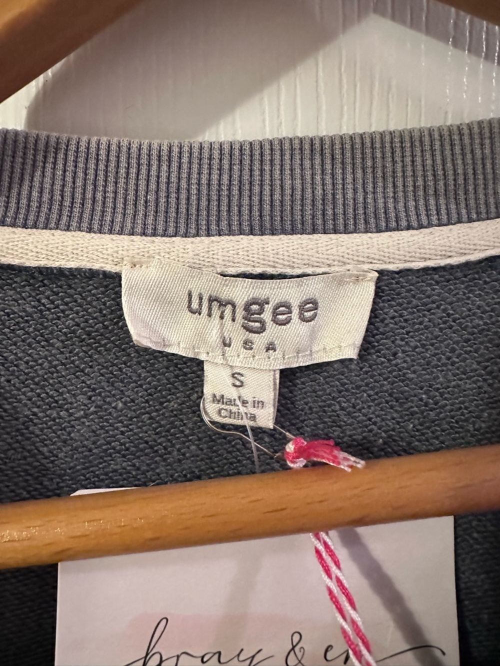 Umgee Gray Ribbed Collar Pullover Sweatshirt - Picture 2 of 4